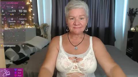 Roxana online show from May 2026 02:52:01 AM