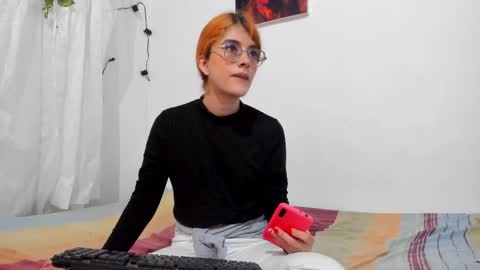 Snapshot of roxanajames__ chatting on September 2025 04:20:01 PM roxy online show from September 2025 04:20:01 PM