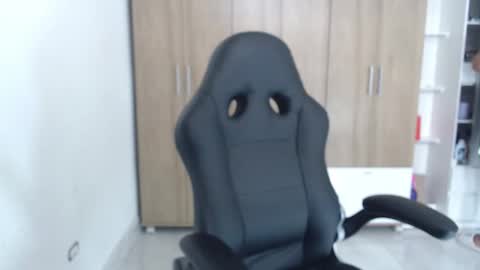 Roxana online show from September 2025 07:02:02 PM