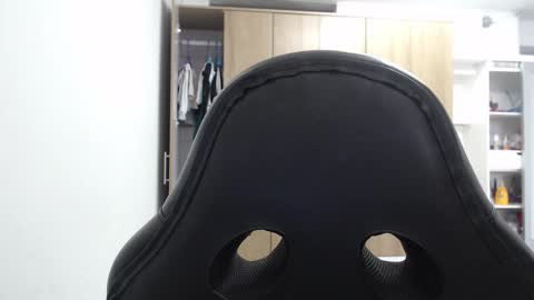 Roxana online show from March 2026 06:35:01 PM