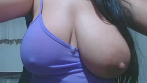 roxxy online show from June 2026 10:56:02 PM