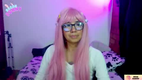 roxxy online show from November 2025 05:40:01 AM