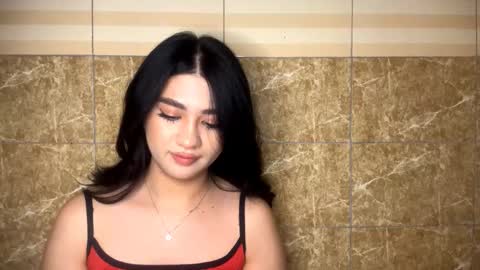 Aylin online show from February 2026 06:03:01 PM