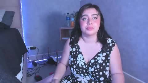 roxanebrown online show from July 2026 07:38:01 PM