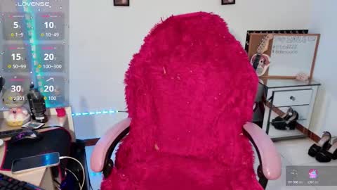 Roxane  online show from January 2026 06:55:01 PM