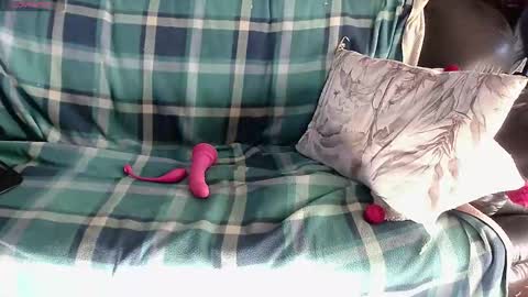 roxaneramirez online show from March 2026 07:00:02 AM