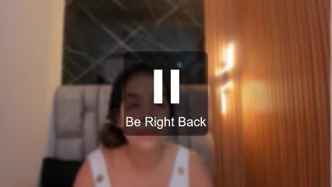 Roxanna online show from September 2025 12:21:02 PM