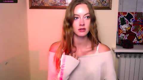 Snapshot of roxasemi_ chatting on September 2025 07:47:01 AM Roxa online show from September 2025 07:47:01 AM