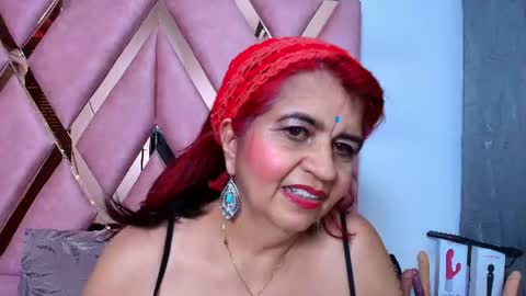 RoxetteMature online show from June 2026 03:31:02 AM
