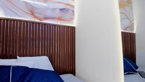 Roxie  online show from December 2025 12:54:01 PM