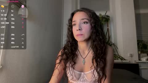 Roxie online show from October 2025 09:04:02 PM