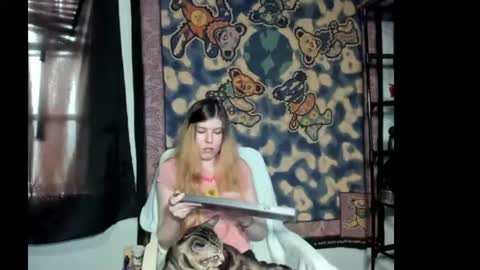 roxihazeleyes online show from June 2026 05:33:02 PM