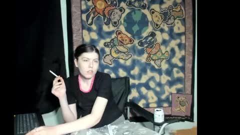 roxihazeleyes online show from June 2026 04:11:02 AM