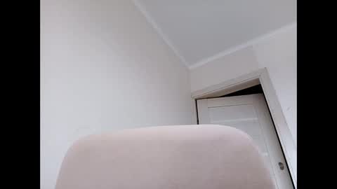 Snapshot of roxolanaa_sexy chatting on March 2025 12:34:01 PM ROXOLANAA SEXY online show from March 2025 12:34:01 PM