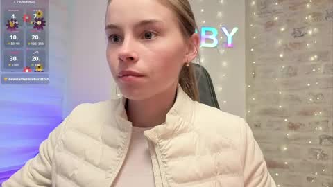 Roxieex ABBY online show from May 2026 04:36:01 PM