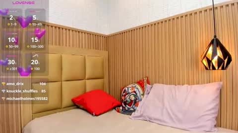 Snapshot of roxxybloom chatting on December 2025 12:51:01 AM roxxybloom online show from December 2025 12:51:01 AM