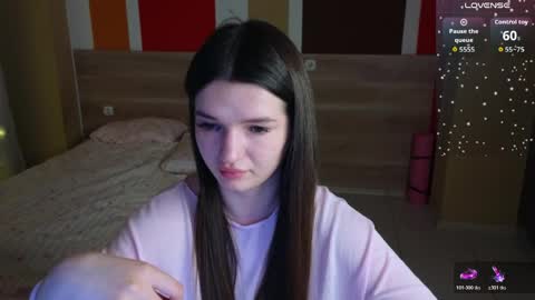 Roxy online show from April 2026 06:06:01 PM