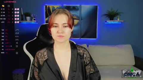 Roxy fiery online show from November 2025 01:11:01 AM