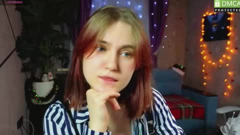 Roxy fiery online show from December 2025 01:34:01 AM