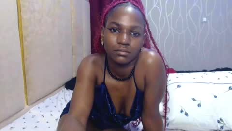 Roxy online show from April 2026 01:42:02 AM