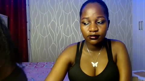 Roxy online show from June 2026 07:40:02 PM