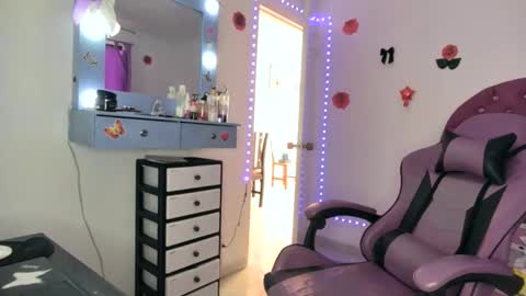 Roxy online show from June 2026 12:14:02 PM