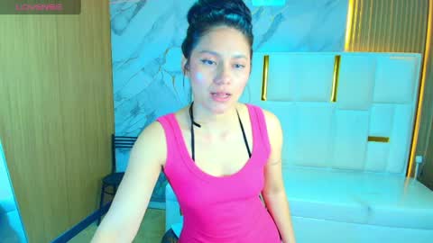 Roxy online show from May 2026 01:26:02 PM