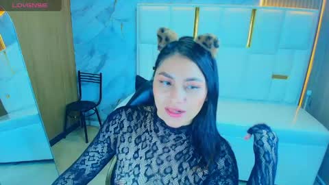 Roxy online show from May 2026 01:38:02 PM