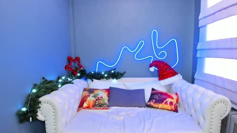 Roxy online show from December 2024 08:07:02 AM