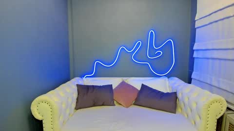 Roxy online show from January 2025 01:16:01 AM