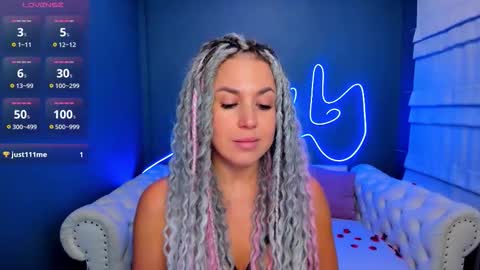 Roxy online show from March 2026 01:21:01 AM