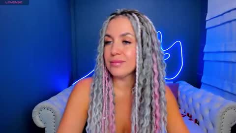 Roxy online show from March 2026 01:20:01 AM