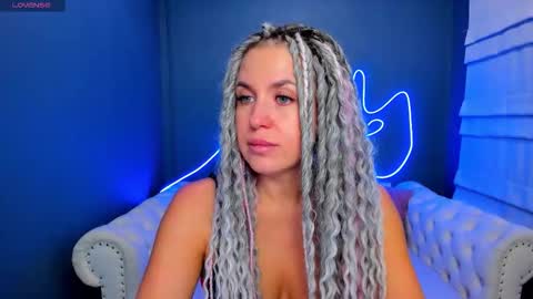 Roxy online show from March 2026 01:42:01 AM