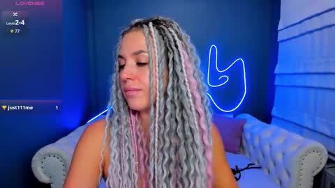 Roxy online show from March 2026 02:05:02 AM