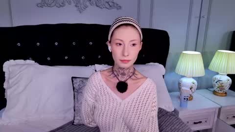 roxanne online show from May 2026 04:07:02 AM