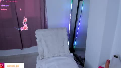 R O X Y  online show from May 2026 02:44:02 PM