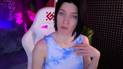 roxy_riot_ online show from October 2025 01:38:01 AM