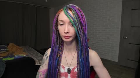 Snapshot of roxy_silver chatting on December 2024 02:24:01 AM Roxy online show from December 2024 02:24:01 AM