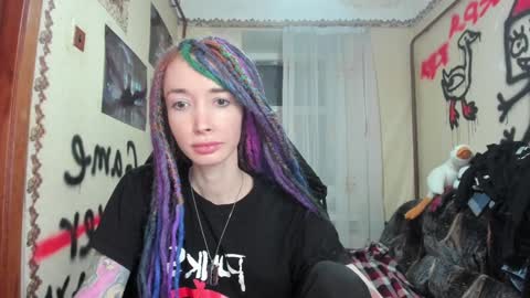 Snapshot of roxy_silver chatting on December 2024 12:11:01 AM Roxy online show from December 2024 12:11:01 AM