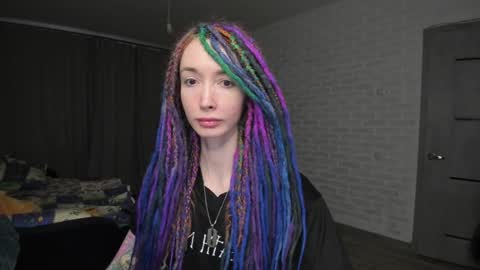 Snapshot of roxy_silver chatting on January 2025 01:19:02 PM Roxy online show from January 2025 01:19:02 PM