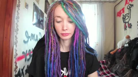 Snapshot of roxy_silver chatting on January 2025 11:01:02 AM Roxy online show from January 2025 11:01:02 AM