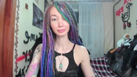 Snapshot of roxy_silver chatting on January 2025 11:34:01 PM Roxy online show from January 2025 11:34:01 PM