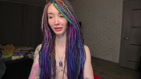 Snapshot of roxy_silver chatting on January 2025 10:52:02 PM Roxy online show from January 2025 10:52:02 PM