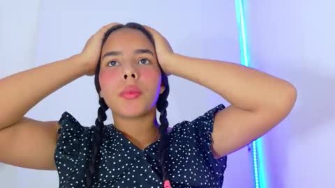 roxy_stone1 online show from October 2025 07:34:02 PM