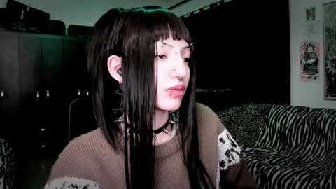 Roxy Independient model Help me to reach 50 thumbs up online show from March 2026 01:23:02 AM