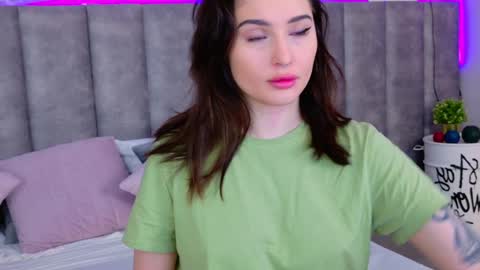 Roxy online show from January 2025 05:04:02 AM