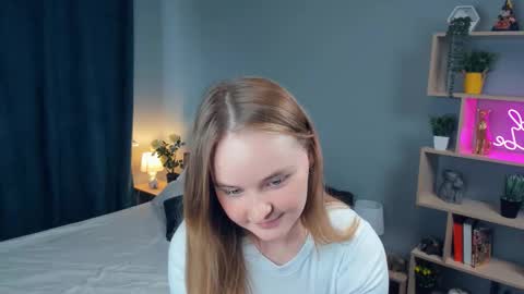 Roxy online show from October 2025 08:56:02 AM