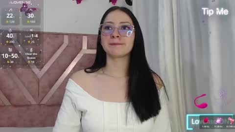Roxy online show from June 2026 07:47:02 AM