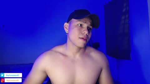 Snapshot of roy__constance chatting on December 2024 10:56:02 AM Roy Constance online show from December 2024 10:56:02 AM