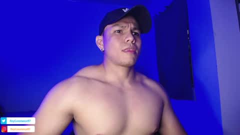 Snapshot of roy__constance chatting on December 2024 04:41:02 AM Roy Constance online show from December 2024 04:41:02 AM